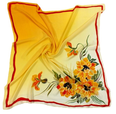 AM-117 Duża Żółta Jedwabna Apaszka z Motywem Kwiatów