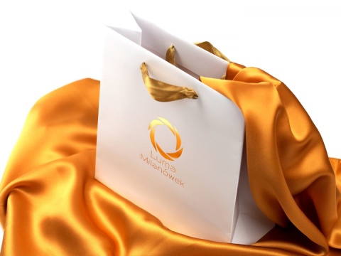 AM-821 Hand-painted silk scarf, 90x90cm