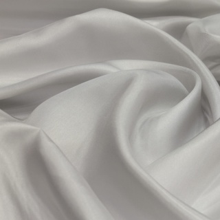 Jasnoszary jedwabny szal habotai 200x65 cm SZH-021