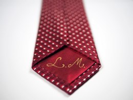 KR-543D Silk tie in wooden box