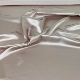 Kissenbezug aus Seidensatin mit Reißverschluss, ~200x220 cm