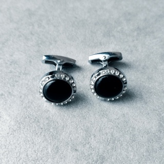 Original cufflinks with cubic zirconia