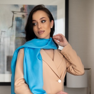 Niebieski jedwabny szal habotai 200x65 cm SZH-030