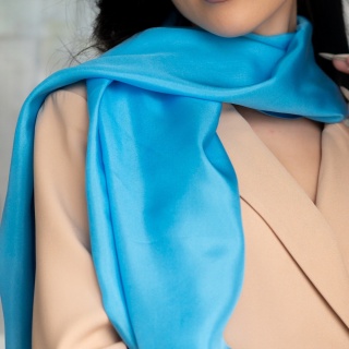 Niebieski jedwabny szal habotai 200x65 cm SZH-030