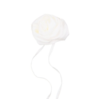 Jedwabny naszyjnik choker na szyję z różą ecru