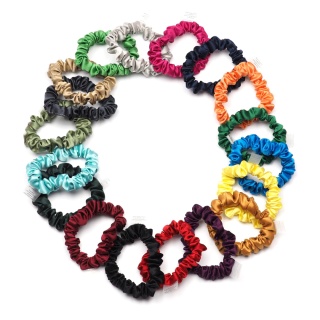 Satynowa gumka do włosów frotka scrunchie slim lazurowa