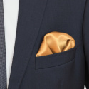 TWILL honey hand-trimmed silk pocket square 30x30 cm