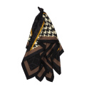 AD-002 Silk scarf printed on both sides, houndstooth 90x90 cm