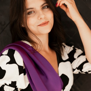 Violet silk satin scarf, 70x70 cm AS7-004