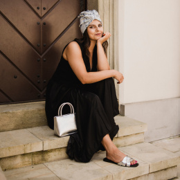 Sapphire Pearl Head Turban