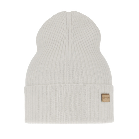 Women's cream merino hat with a turn-up