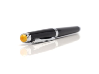 Silver fountain pen with milky amber