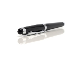 Silver fountain pen with black agate