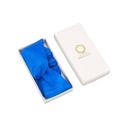 Szeroka niebieska jedwabna opaska na głowę na gumce JO-045