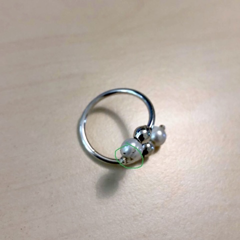 OUTLET Srebrna apaszetka z perłami (pr. 925)