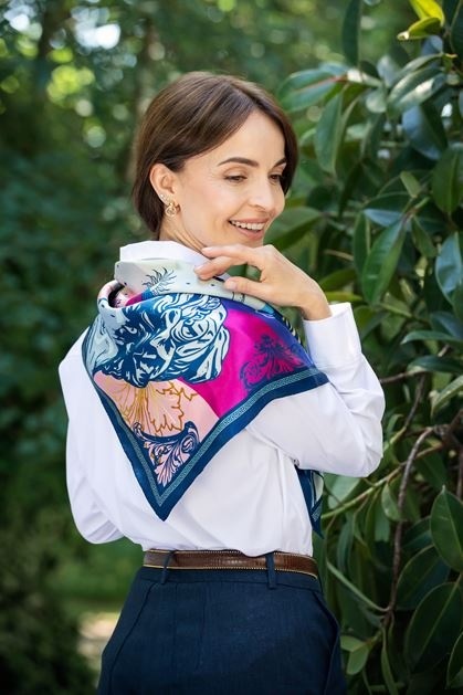 Apaszka jedwabna dwustronna antyczna Grecja 68x68cm AD7-493