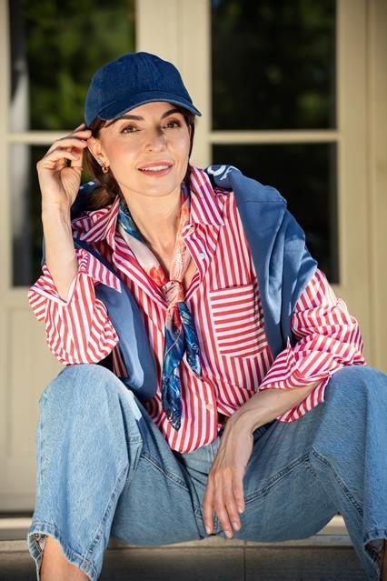 AD7-062 Apaszka jedwab 100% drukowana ważka 68x68cm