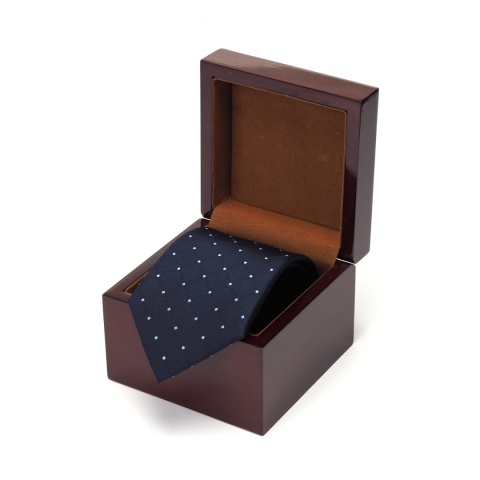 Silk tie in a wooden box KRD-558