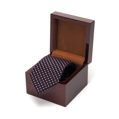 Silk tie in a wooden box KRD-020