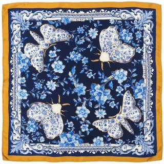 Apaszka jedwabna jedwabnik 68x68cm AD7-520