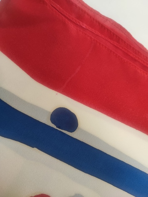 AM-258 Hand-painted silk scarf, 90x90cm