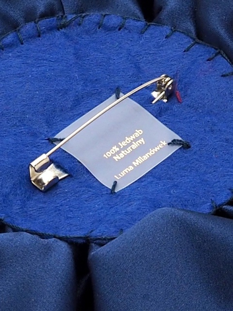 Zestaw: jedwabna broszka róża mała + duża granatowe BRZ-03