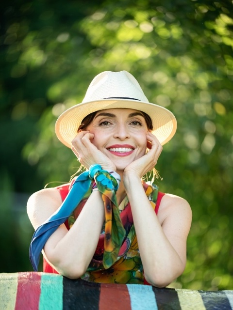 Apaszka jedwabna ręcznie malowana, Polne kwiaty 70x70cm AM7-026