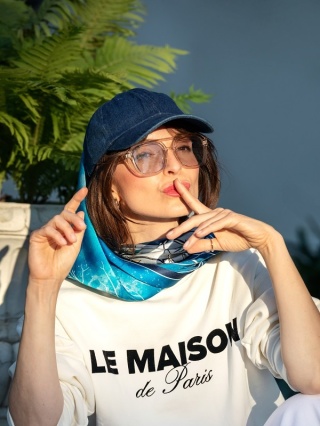 Jedwabny szalik dwustronny z jeleniem 170x45cm SDD-07