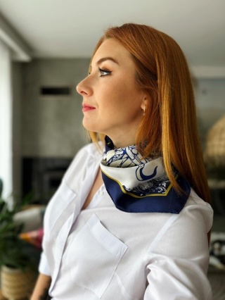 Unikat apaszka jedwabna dwustronna antyczna Grecja 68x68cm AD7-023