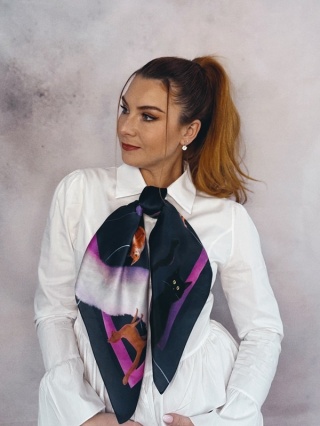 Unikat jedwabna apaszka w koty 68x68cm AD7-030