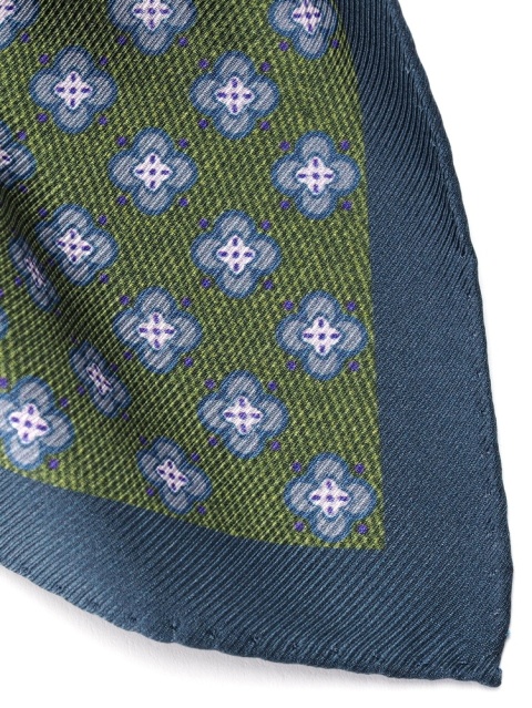 Jedwabna poszetka do garnituru 30x30 cm PJ-063