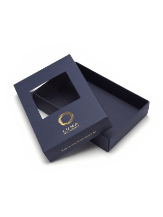Małe granatowe opakowanie prezentowe z okienkiem na poszetkę OP.015