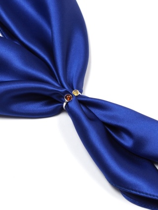 Srebrna apaszetka z bursztynem (pr. 925) AA-115