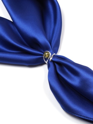 Srebrna apaszetka z bursztynem (pr. 925) AA-118