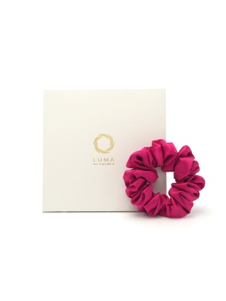 Jedwabna gumka do włosów scrunchie fuksja JGS-012