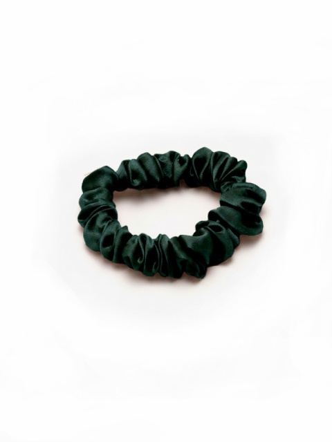 a silk band for hair