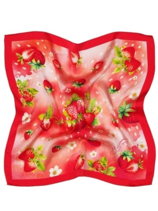 Jedwabna apaszka w truskawki z Milanówka 53x53cm AD5-071