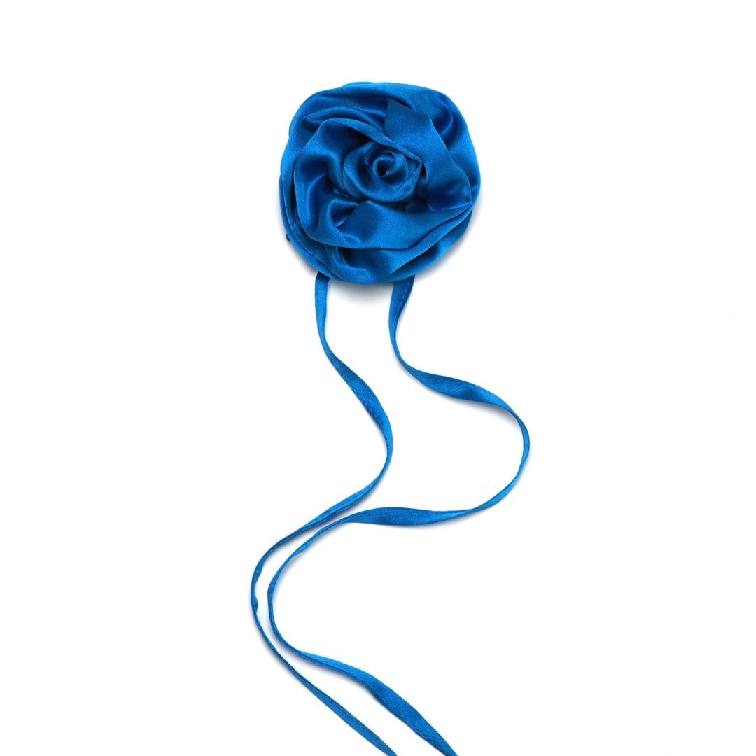 choker r&oacute;ża niebieska